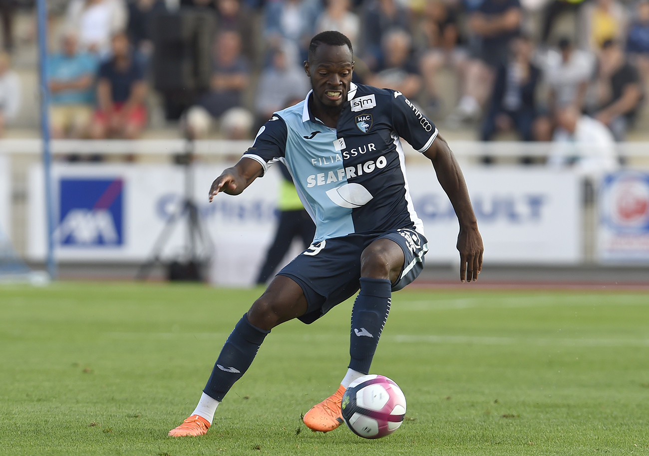 Après quatre saisons au Stade Malherbe, Hervé Bazile s'est engagé jusqu'en 2021 avec le HAC.