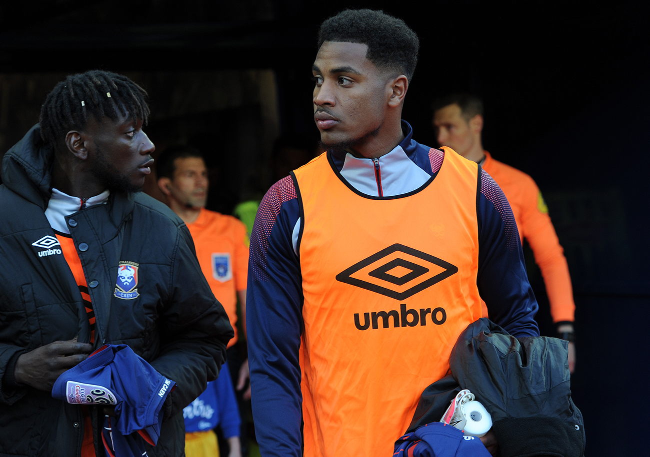 Sous contrat jusqu'en 2022, Younn Zahary a été prêté sans option d'achat à Pau, co-leader de N1.