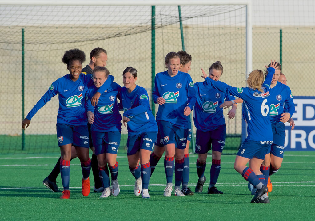 Auteurs d'un parcours sans fausse note en championnat, les féminines du Stade Malherbe pourraient voir leur montée en R1 remise en cause par un texte de la FFF.