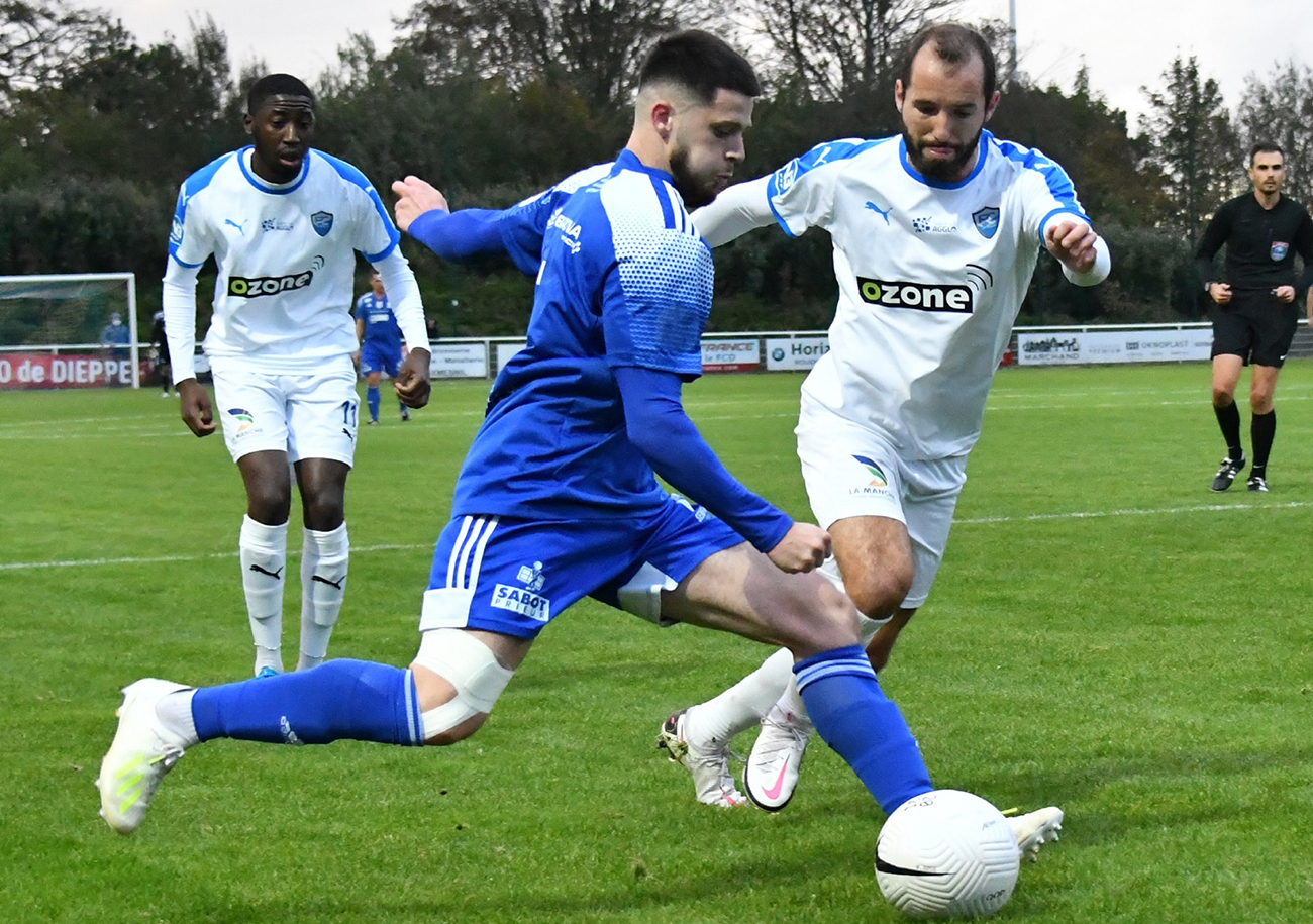 Petit événement à Dasnias ce week-end avec le premier 0-0 du FC Dieppe depuis 29 matches en championnat. ©Romuald Defoulny