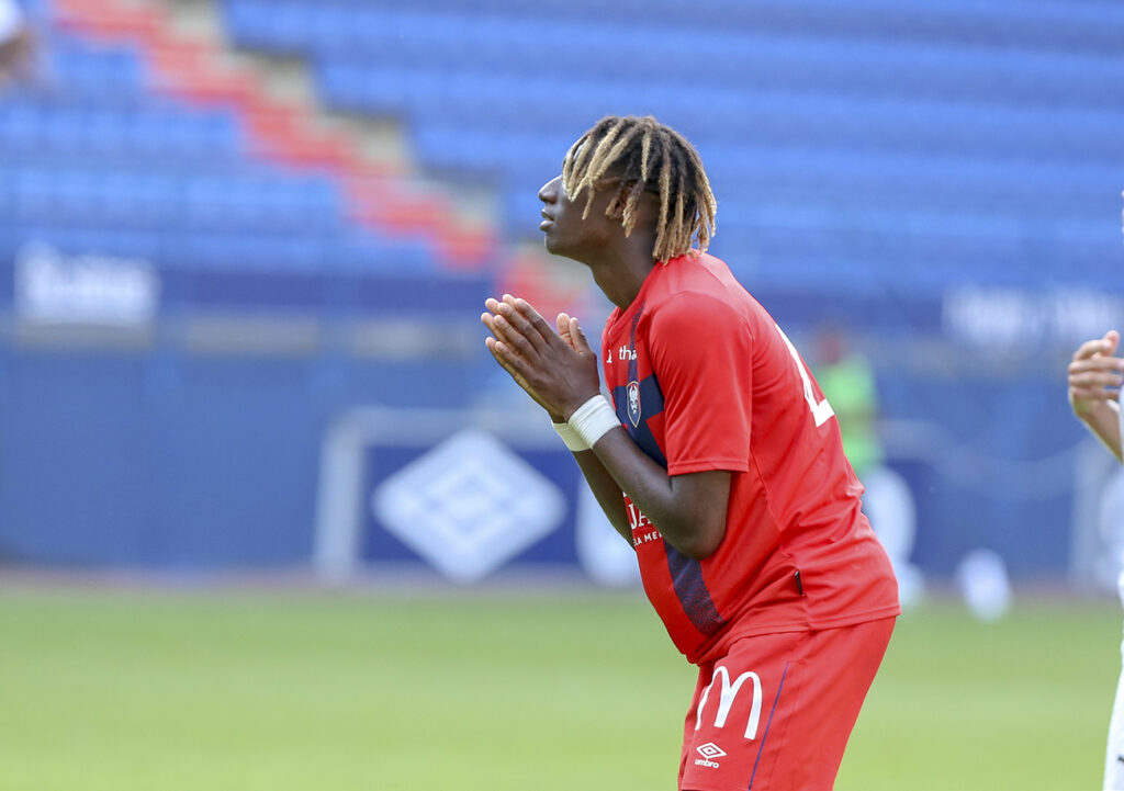 Kelian Nsona au Stade Malherbe, cette image appartient désormais au passé.