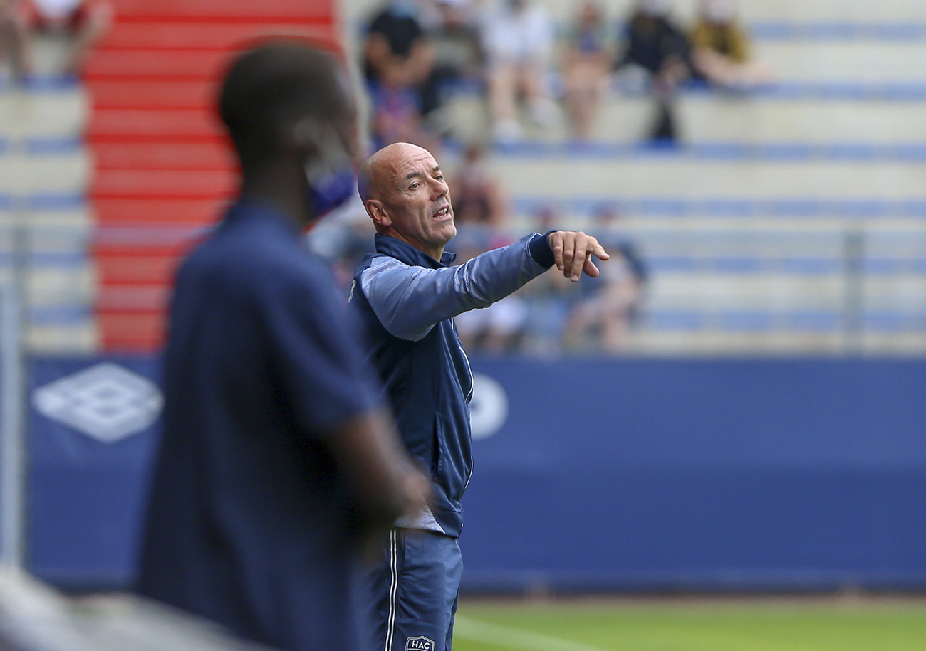 Pour le derby normand, Paul Le Guen doit composer avec de nombreuses absences avec des joueurs touchés par la Covid-19. ©Damien Deslandes