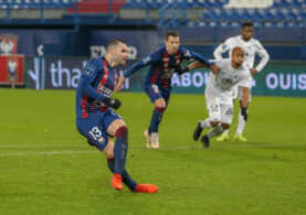 Contre la lanterne rouge niortaise, le Stade Malherbe a agi avant de retomber dans ses travers