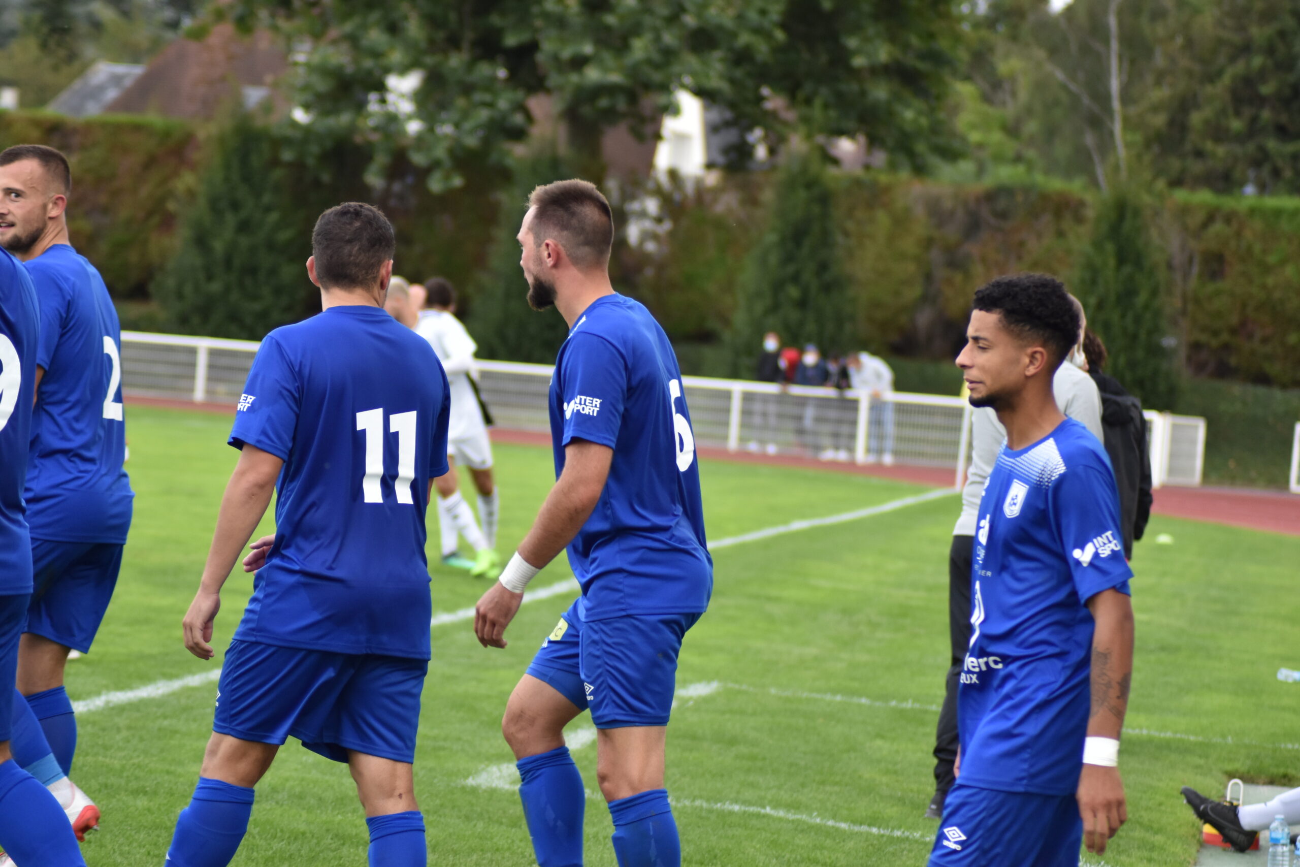 Le Bayeux FC, promu en National 3 cette saison, courait toujours après sa première victoire après 6 journées mais ne connaîtra pas de relégation eu égard à la décision de la FFF. ©Aurélien Renault