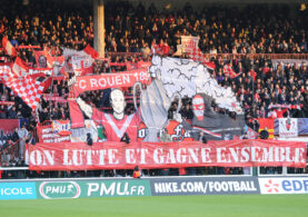 Les supporters du FC Rouen vent debout contre la direction