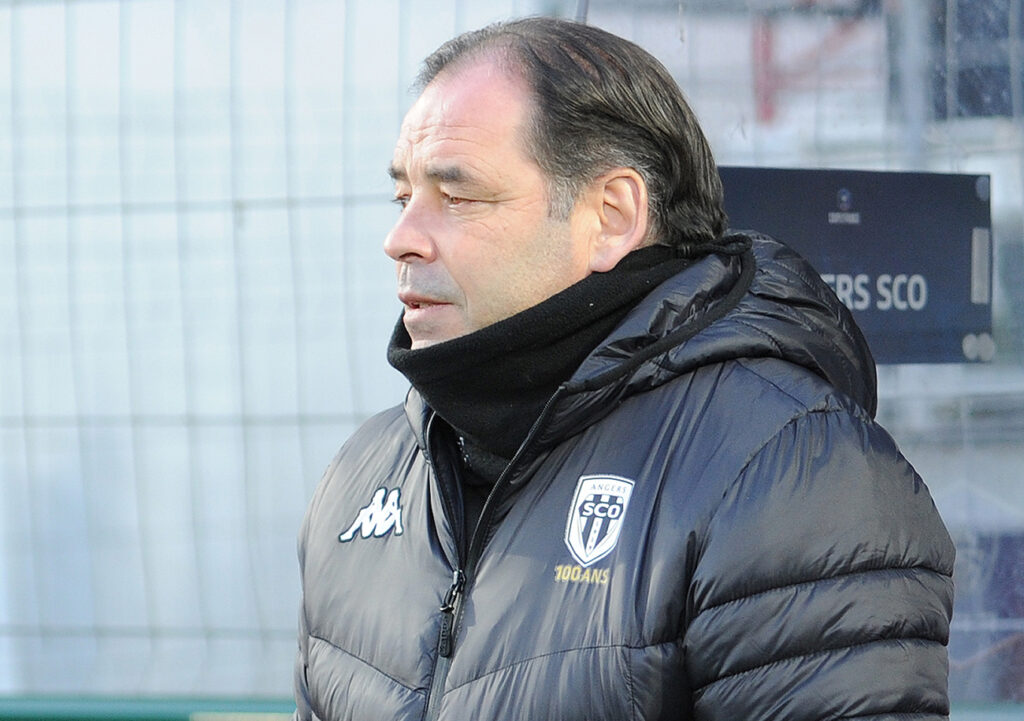 S'il reconnaît qu'il aurait pu être meilleur, Stéphane Moulin juge le bilan du Stade Malherbe après 15 journées "satisfaisant". ©Damien Deslandes