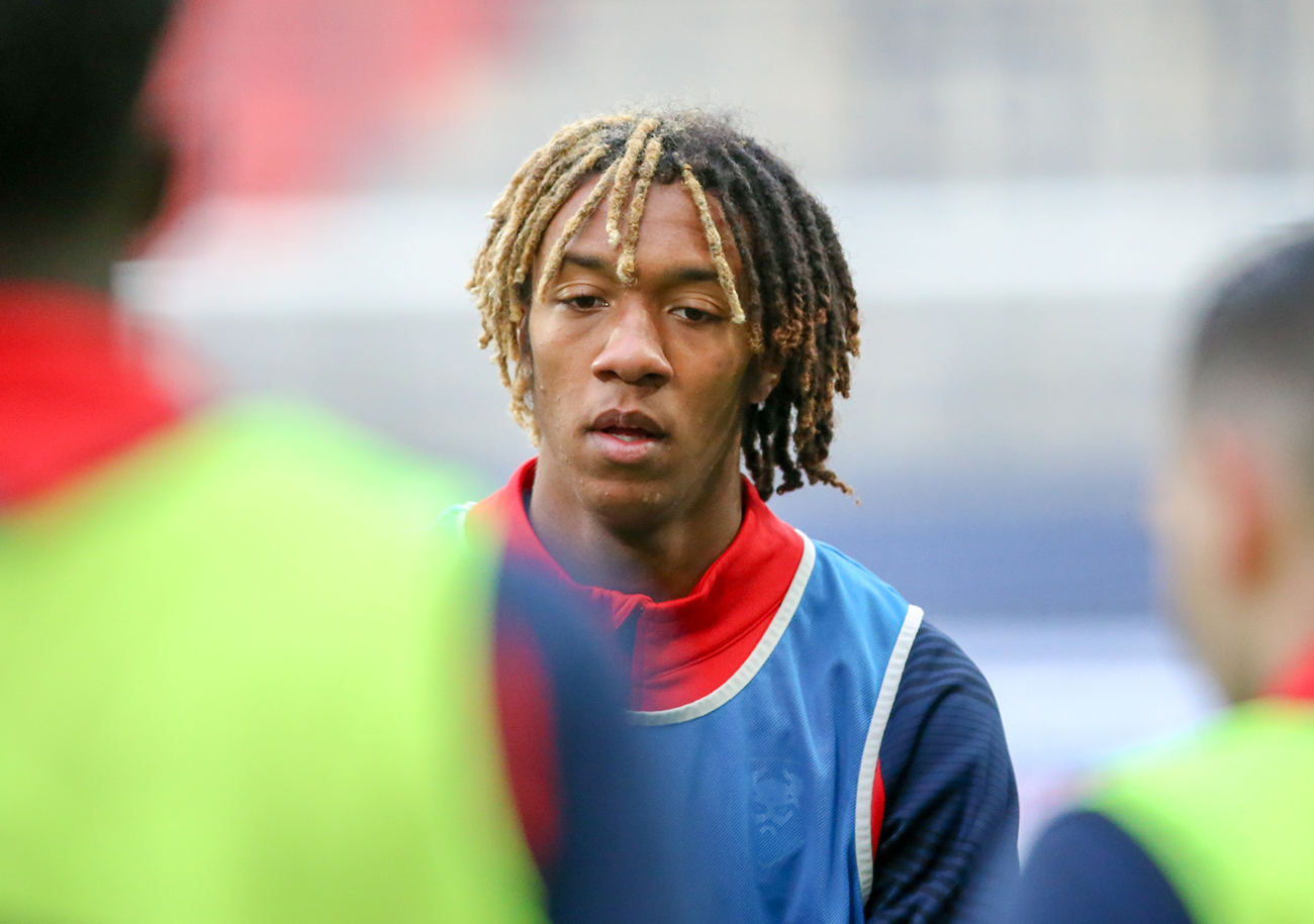 Brahim Traoré, le jeune défenseur du SM Caen, est l'invité du 19e épisode du Débrief. ©Damien Deslandes