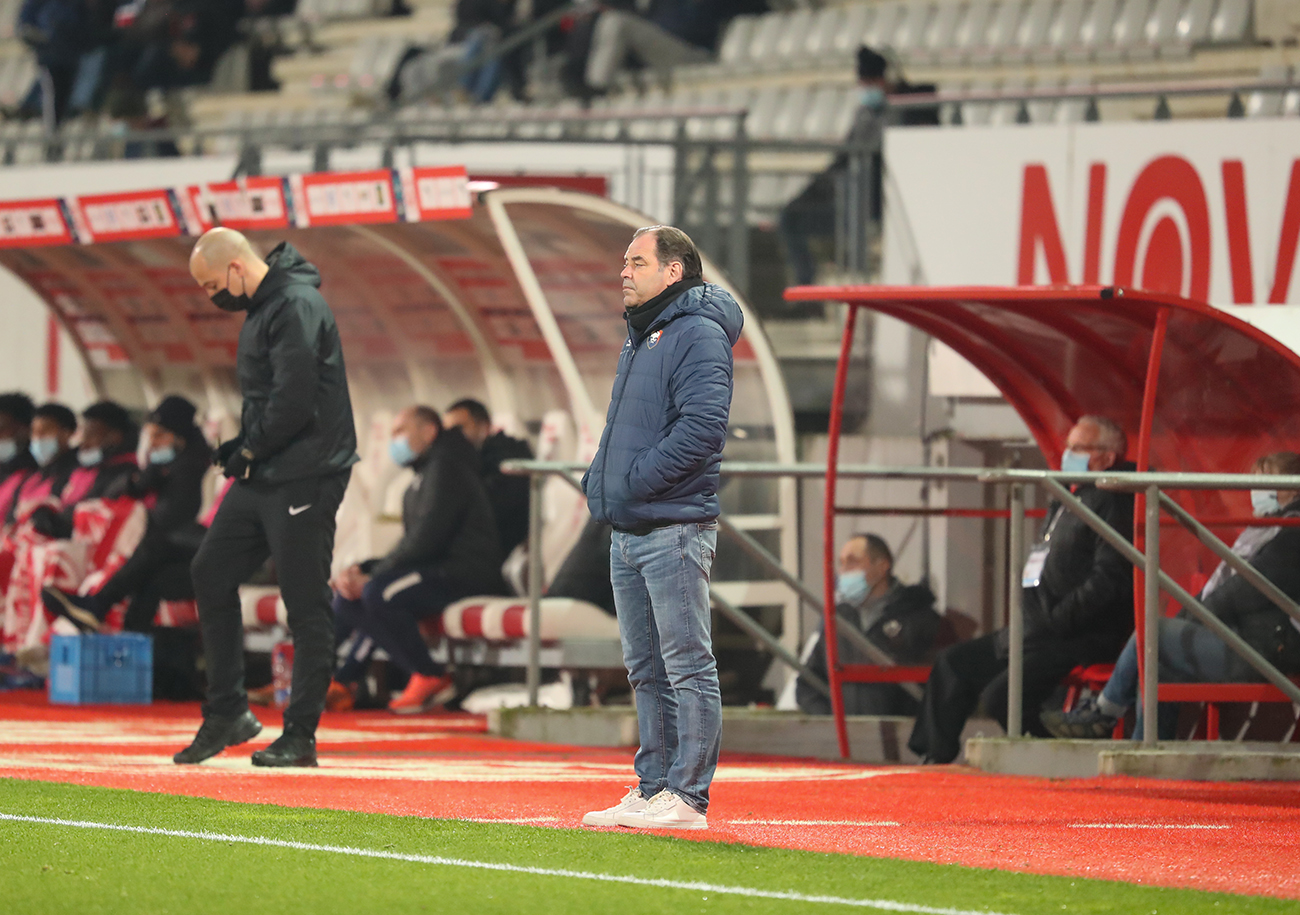 Après le match nul du SMC face à Nancy (1-1), Stéphane Moulin préférait voir le verre à moitié plein. ©Damien Deslandes