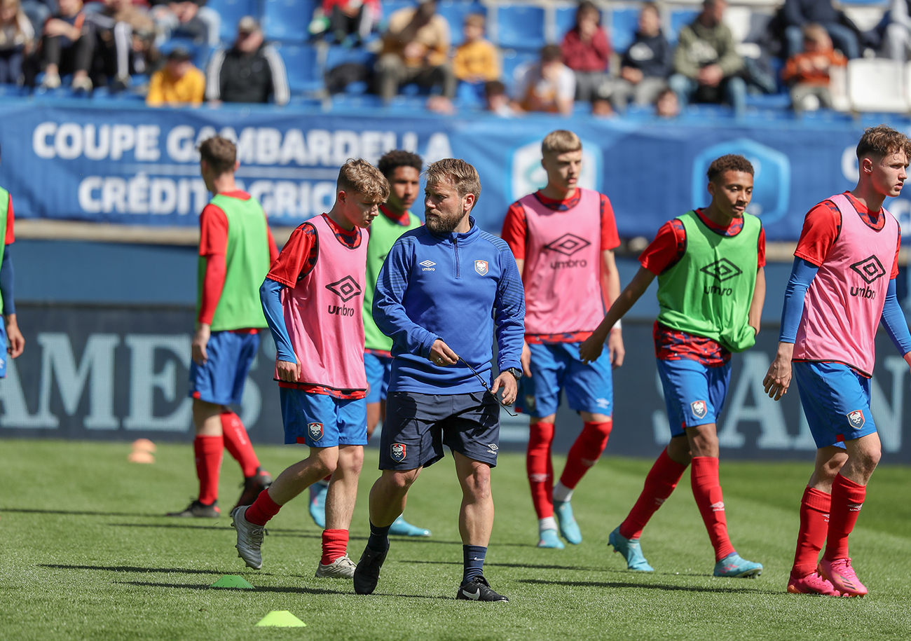 Julien Lecoq est le préparateur athlétique de l'équipe de Gambardella du Stade Malherbe. ©Damien Deslandes