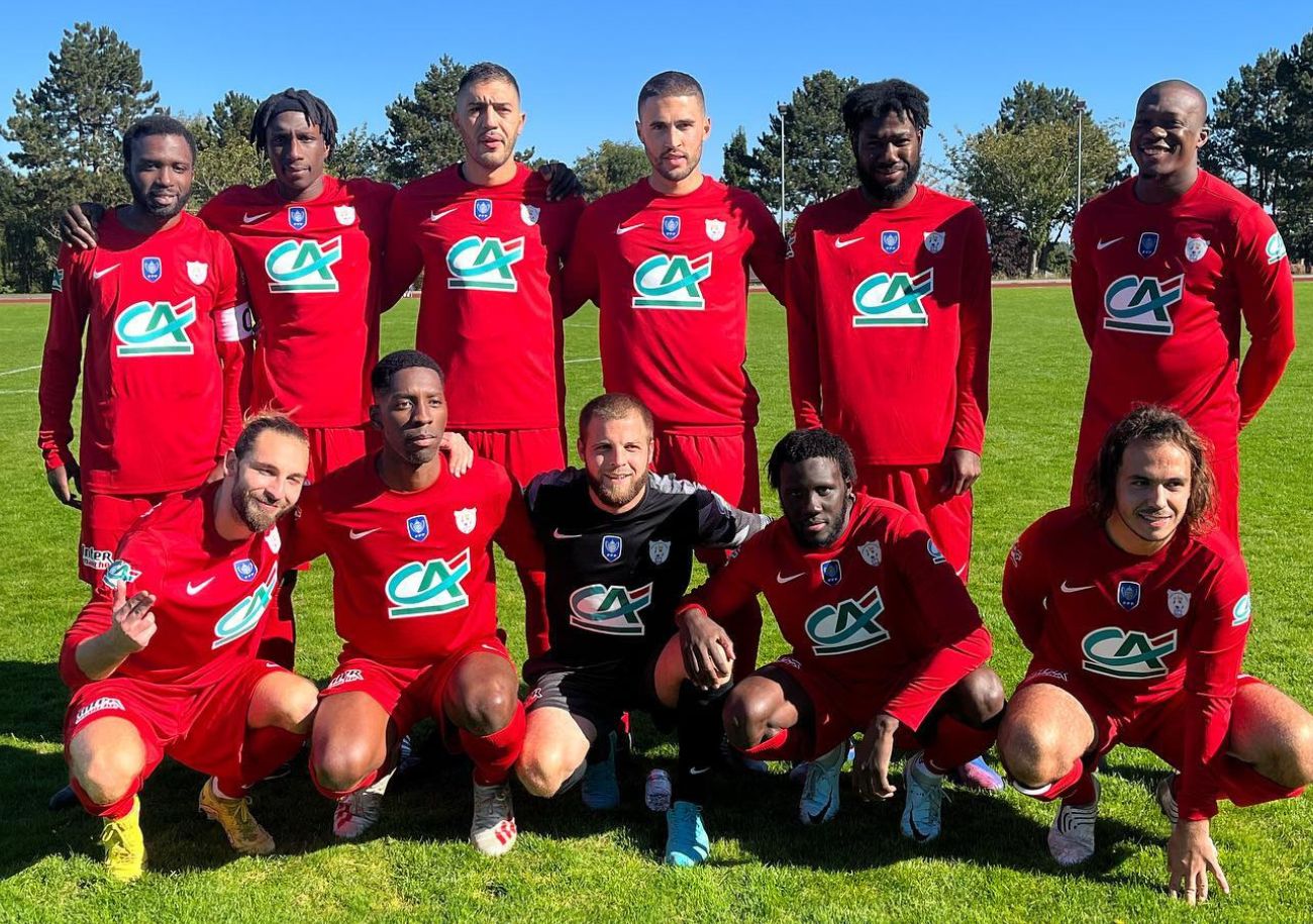 Les joueurs du Havre Caucriauville, pensionnaires de Régional 2 et plus petite équipe normande hiérarchiquement encore en lice en Coupe de France, affrontera l'AF Virois (N3) au 7e tour. ©Caucriauville Sportif