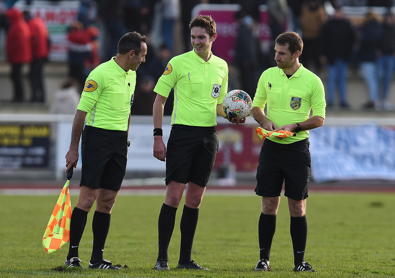 A ce jour, la Ligue de Normandie compte 944 arbitres, soit une baisse de 2,44% à date par rapport à la saison dernière. ©Photo d'archives