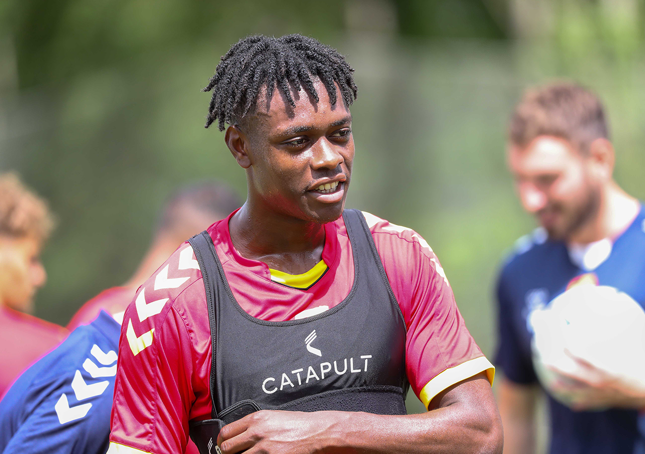 Titulaire d'un contrat « pro » avec QRM jusqu'en 2025, Isaac Tshipamba est prêté à l'US Avranches (N1). ©Damien Deslandes