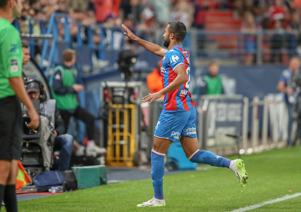 L2. J8 - SM Caen / Grenoble 1-2 ©Damien Deslandes