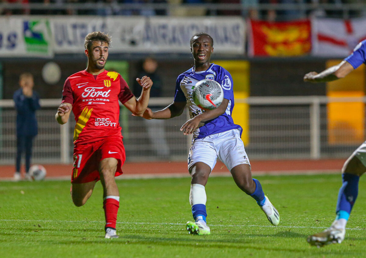 N1. J10 - US Avranches / FC Martigues 2-0 ©Damien Deslandes