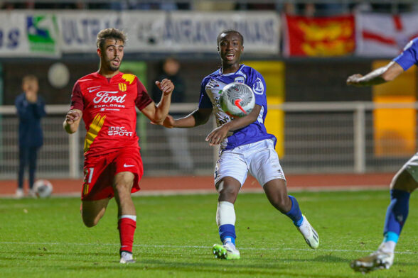 N1. J10 - US Avranches / FC Martigues 2-0 ©Damien Deslandes