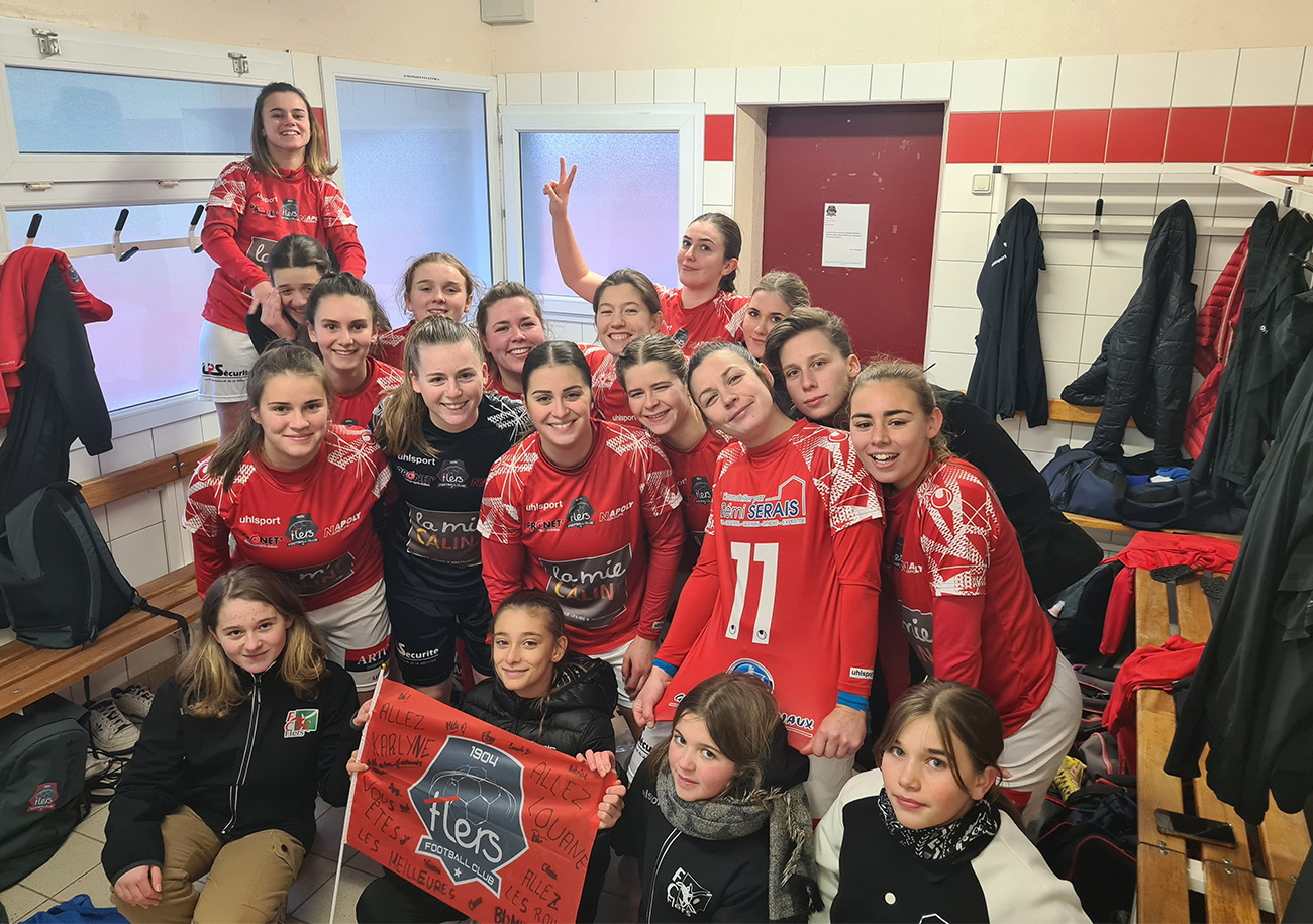 Avec une demi-finale de la Coupe de Normandie et un titre de champion de R2, la section féminine du FC Flers a vécu une saison 2022-2023 extraordinaire.
