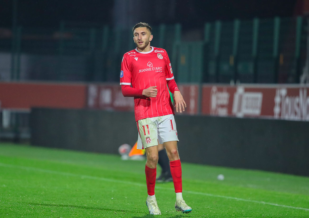 En première partie de saison, Farès Ghedjemis a marqué quatre buts et délivré deux passes décisives en 16 apparitions en N1 avec le FC Rouen. ©Damien Deslandes