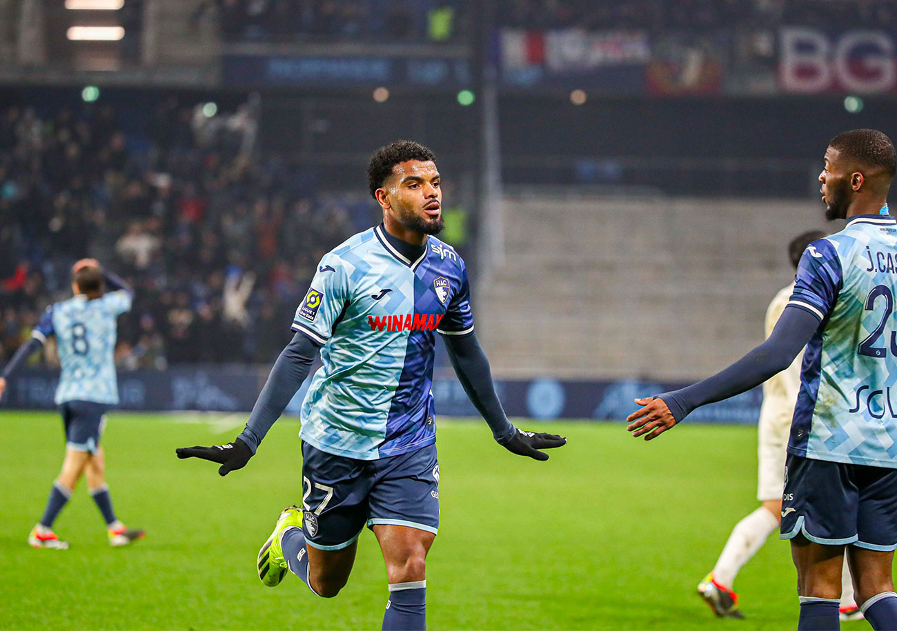 Déjà passeur décisif sur l'ouverture du score de Gautier Lloris, Christopher Opéri - d'une somptueuse frappe du gauche dès 18 mètres - a inscrit le premier but de sa carrière en Ligue 1. ©Damien Deslandes