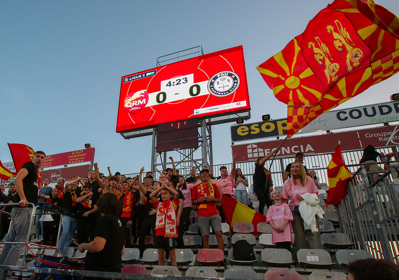 A la lutte pour son maintien en Ligue 2, QRM se renforce avec l'arrivé du milieu Denis-Will Poha. ©Damien Deslandes