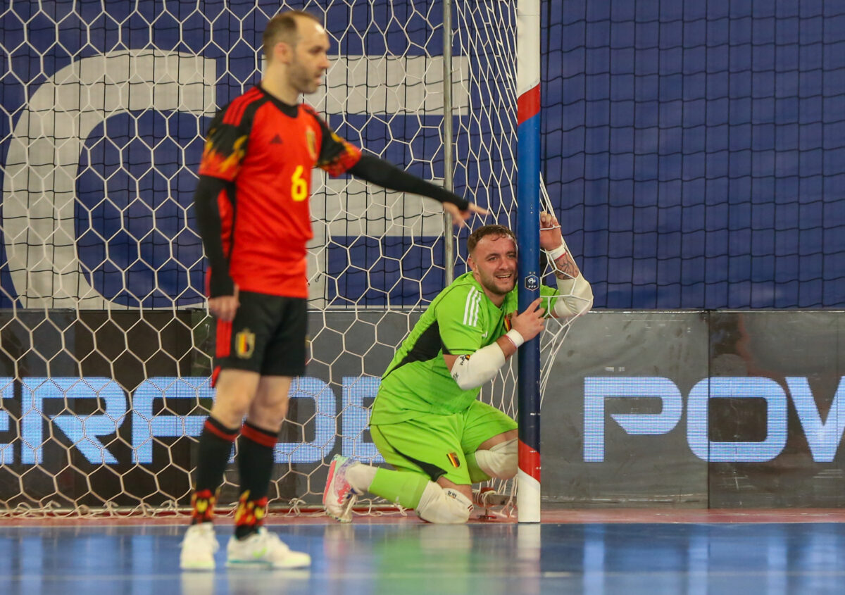 Futsal. Match international au Palais des Sports de Caen - France / Belgique 6-4. ©Damien Deslandes