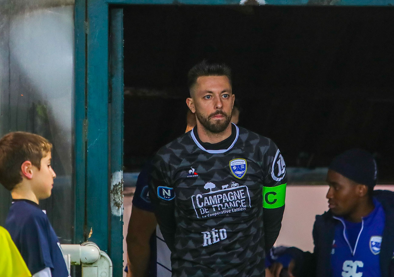 Capitaine de l'US Avranches, le gardien Anthony Beuve ne portera plus le maillot du club du Sud-Manche cette saison. ©Damien Deslandes