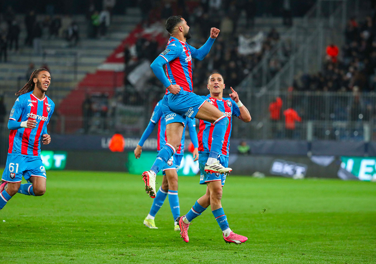 En inscrivant ses septième et huitième réalisations cette saison, en Ligue 2, Ali Abdi a confirmé qu'il était incontestablement le deuxième meilleur buteur caennais derrière l'indétrônable Alexandre Mendy. ©Damien Deslandes