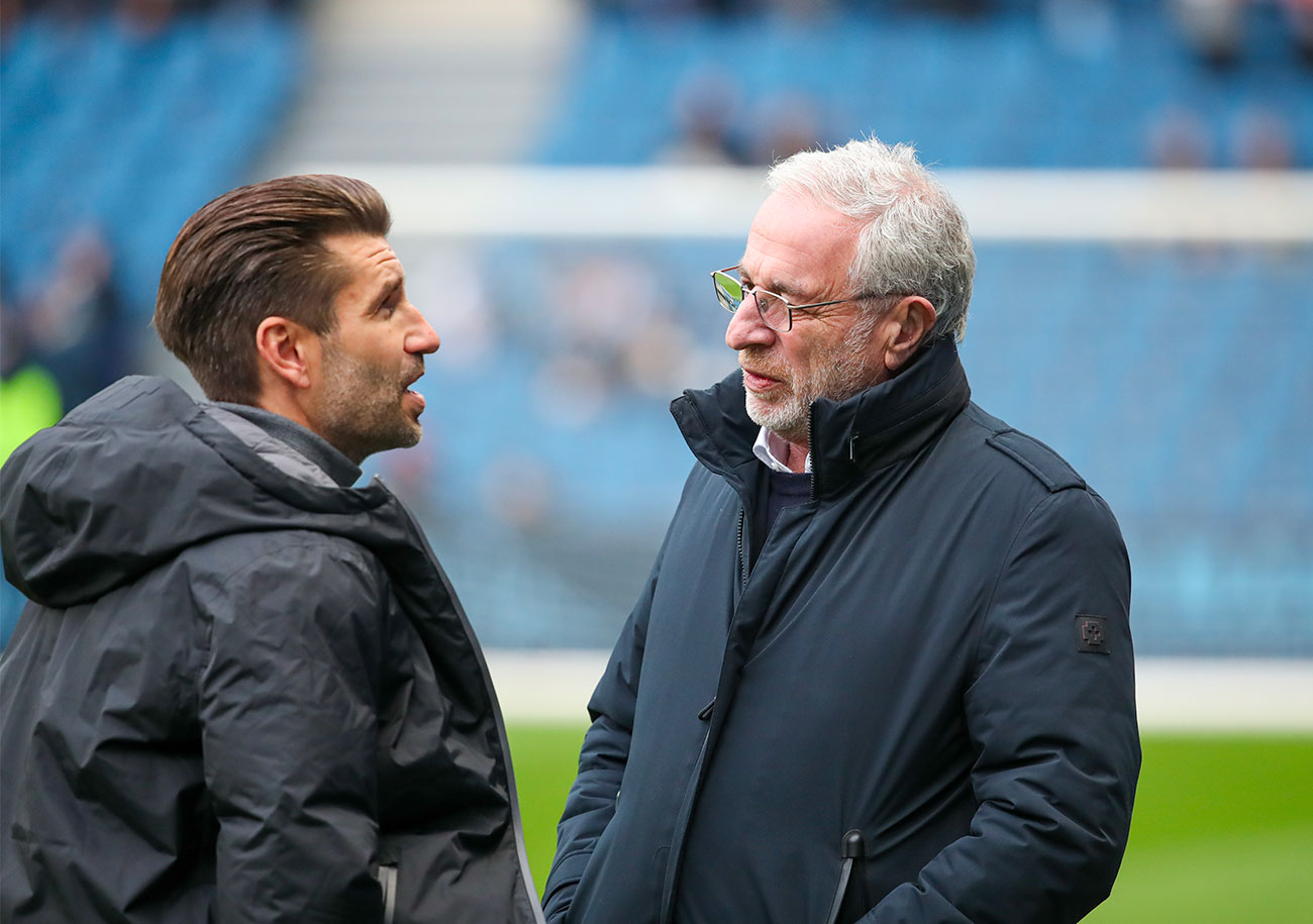 Parmi les ingrédients qui ont permis au HAC de se maintenir en Ligue 1, Luka Elsner n'a pas manqué de souligner l'unité avec la direction, incarnée, ici, par le président Jean-Michel Roussier. ©Damien Deslandes