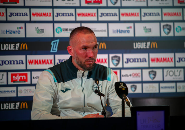 Pour ce déplacement à Lyon, Didier Digard est privé des services de Mahamadou Diawara, en vertu d'un accord entre les deux clubs au moment de son prêt durant le mercato d'hiver. ©Damien Deslandes