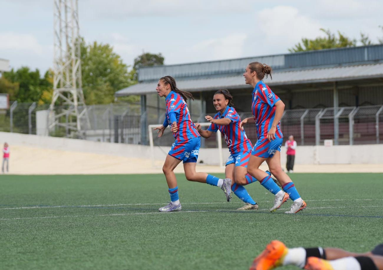 Lyna Benaissa peut exulter, son but, synonyme dégalisation contre Bourges, est celui qui maintien les féminine du Stade Malherbe en Division 3. @Remi Benoit