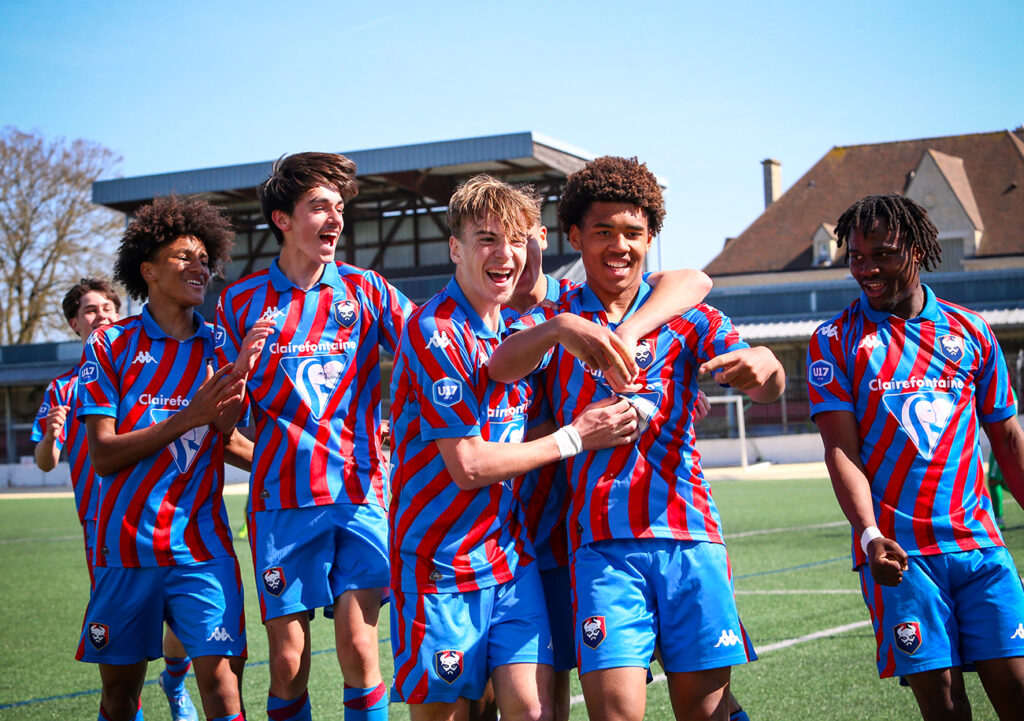 Dans le cadre des play-off, alors que les U17 de Matthieu Ballon se déplaceront à Marseille, samedi, les U19 de Gilles Fabien accueilleront Montpellier, dimanche, à Venoix. ©Damien Deslandes
