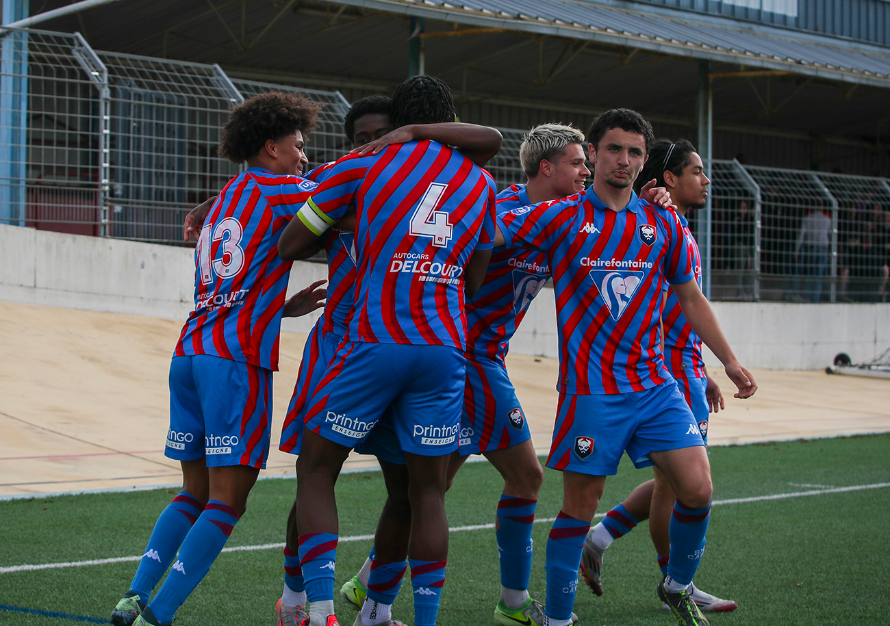 Alors que les U17 Caennais se rendront à Marseille, leurs homologues des U19 attendent encore l'identité de leur adversaire en quart de finale des play-off. ©Damien Deslandes