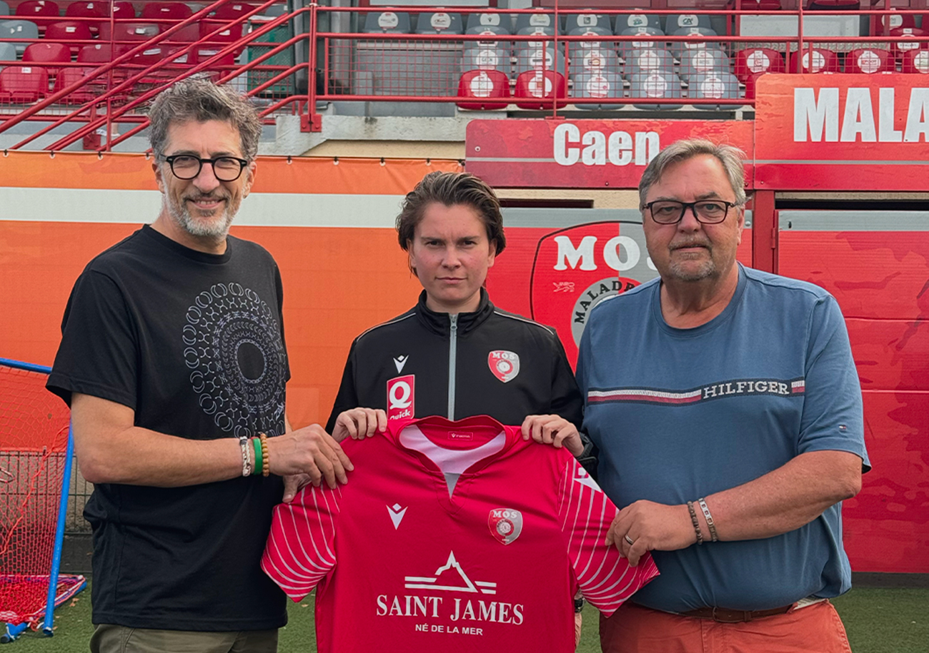 Marion Forestier, ici entouré du président Thierry Deslandes et du vice-président en charge du sportif Bruno David, est la nouvelle responsable de la section féminine de la Mos. ©La Mos