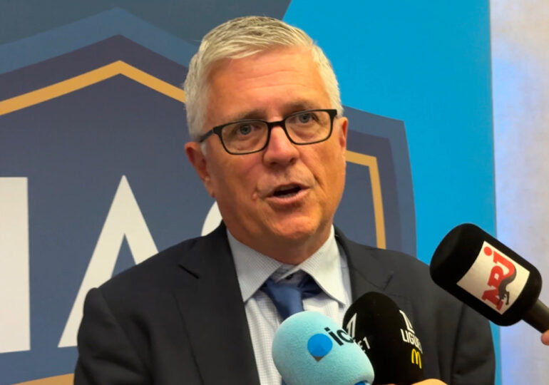 Avec le Blue Crow Sports Groupe qu'il a co-fondé, Jeff Luhnow est le nouveau propriétaire du HAC.
