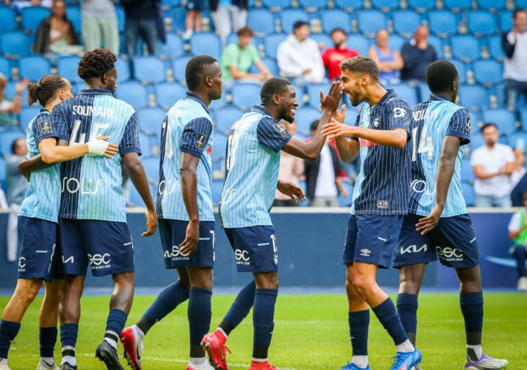 Issa Soumaré, Fodé Doucouré et Rassoul Ndiaye, ici au moment des célébrations sur l'ouverture su score havraise : le trio gagnant du HAC ce dimanche après-midi. ©Damien Deslandes