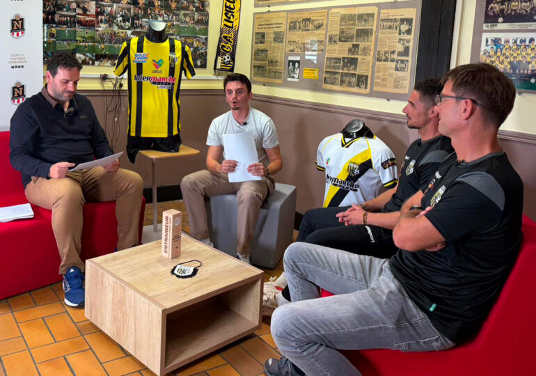 Respectivement entraîneur et capitaine du CA Lisieux, Antoine Husson et Damien Lozahic sont les premiers invités de Thomas Baize et Mathieu Billeaud.