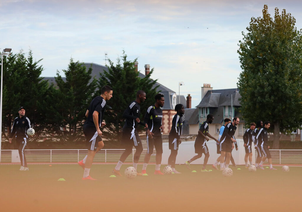 L'équipe de l'AS Trouville-Deauville-Villers se dirige vers une lutte pour son maintien en National 3. ©ASTDV