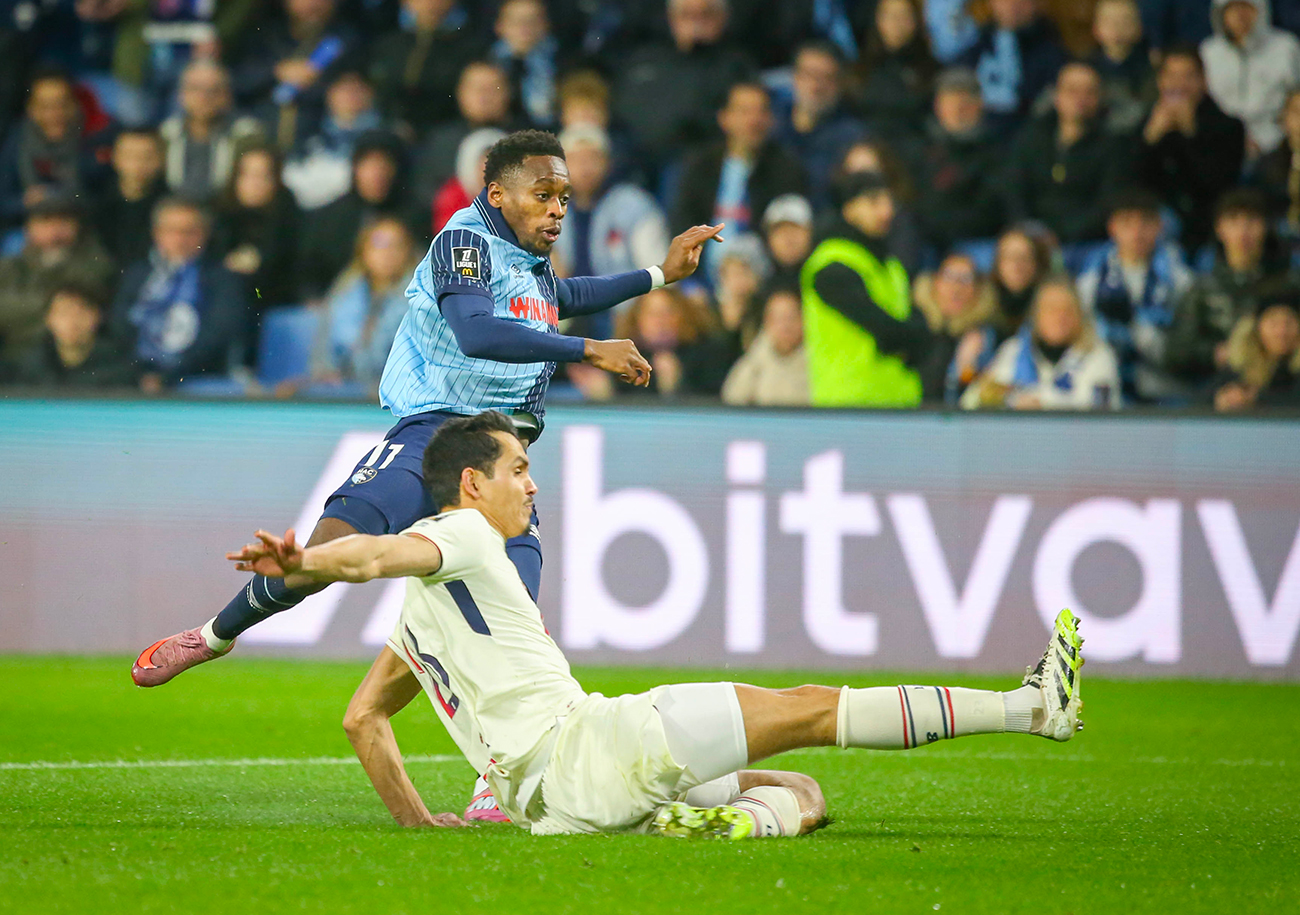 Un face-à-face perdu dès la 9' contre Berke Özer, une expulsion d'Ayyoub Bouaddi provoqué au début de la seconde période... Godson Kyeremeh a été l'un des acteurs centraux de l'animation offensive du HAC. ©Damien Deslandes
