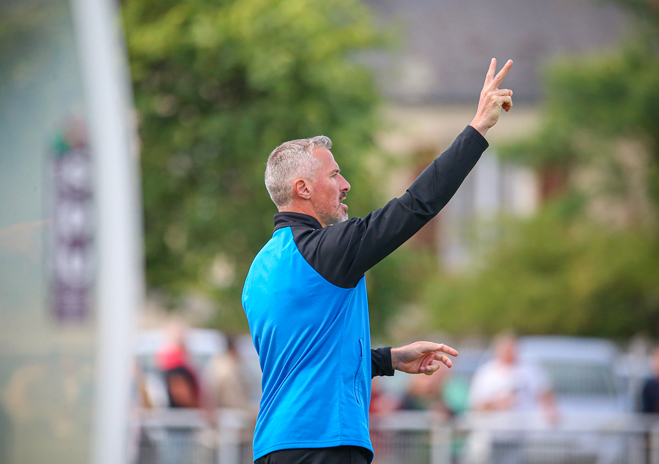 Matthias Jouan sera resté quasiment trois ans sur le banc de l'équipe première de l'US Granville. ©Damien Deslandes