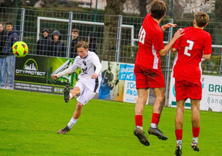 Élement majeur de la formation de Vincent Doury, Arthur Liberge pense que le FC Rouen peut réaliser l’exploit face au PSG en 32e de finale de Gambardella. ©FC Rouen