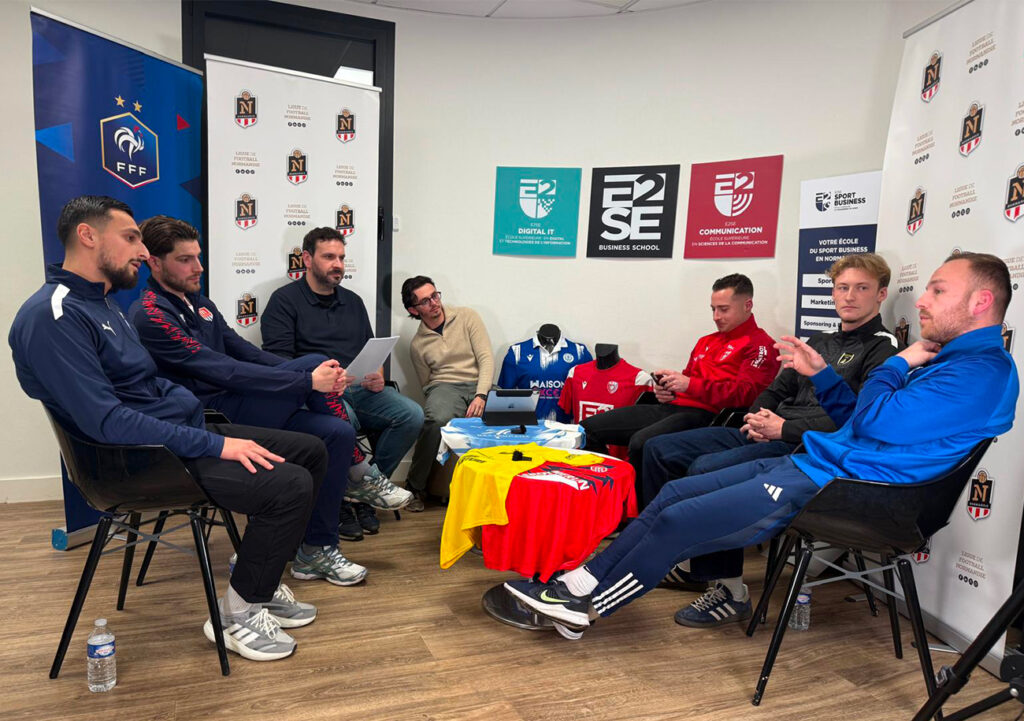 Hugo Folliot (USON Mondeville), Mehmet Soytoprak (SC Hérouville), Romain Gosnet (Avant-Garde), Maxandre Gosset (ASPTT) et Guillaume Leliard (Maladrerie) sont les invités de Thomas Baize et Mathieu Billeaud dans R1 Le Mag'.