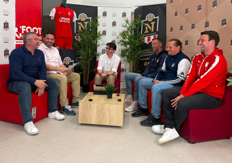 R1 Le Mag' donne la parole aux coachs et à... l'arbitrage