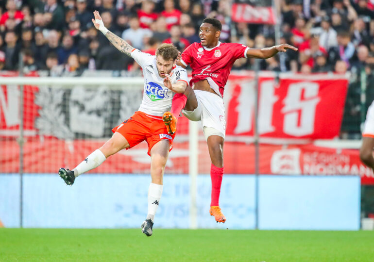 Pour le FCR de Formose Mendy, tout se jouera dimanche, au Stade Francis-Le Basser; contre Laval. ©Damien Deslandes