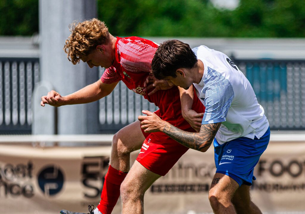 Après sa victoire en U16, l'US Avranches réalise le doublé en remportant la Coupe des Réserves. ©Théo Nkassa / LFN