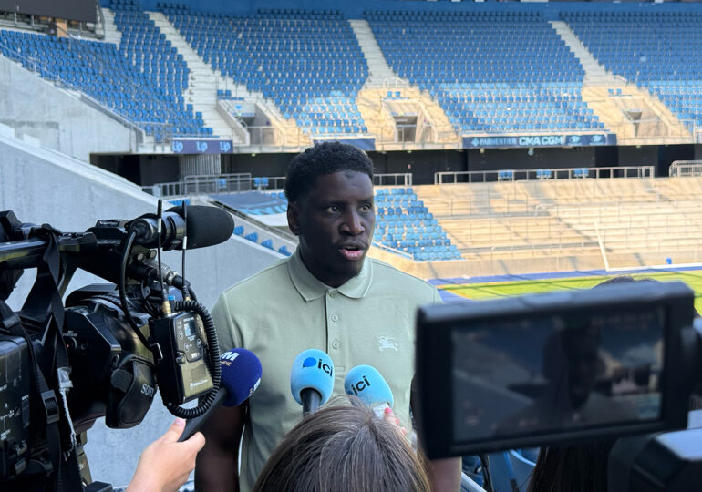Quelques jours après être officiellement entré en fonction, Demba Ba a répondu aux questions des médias au Stade CMS CGM Océane.