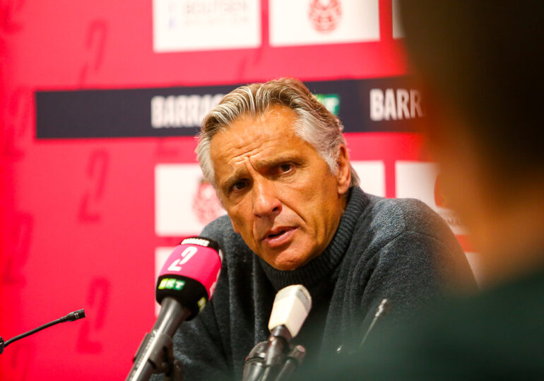 Pour cette 1re journée, Régis Brouard doit composer avec les suspensions du défenseur Formose Mendy et du milieu Amara Touré. ©Damien Deslandes