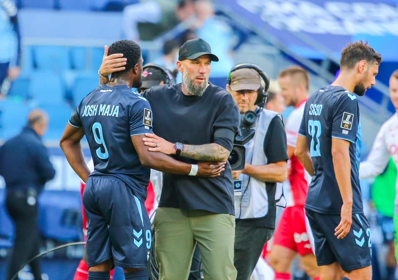 Pour préparer le déplacement à Toulouse, Didier Digard doit composer avec plusieurs incertitudes concernant Junior Mwanga et Rassoul Ndiaye. ©Damien Deslandes