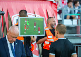 Au FCR, une VAR qui dysfonctionne (encore), Woobens Pacius qui débloque son compteur et un statut de leader confirmé