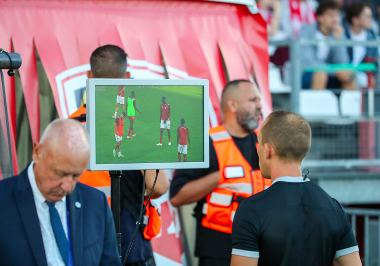 Au FCR, une VAR qui dysfonctionne (encore), Woobens Pacius qui débloque son compteur et un statut de leader confirmé