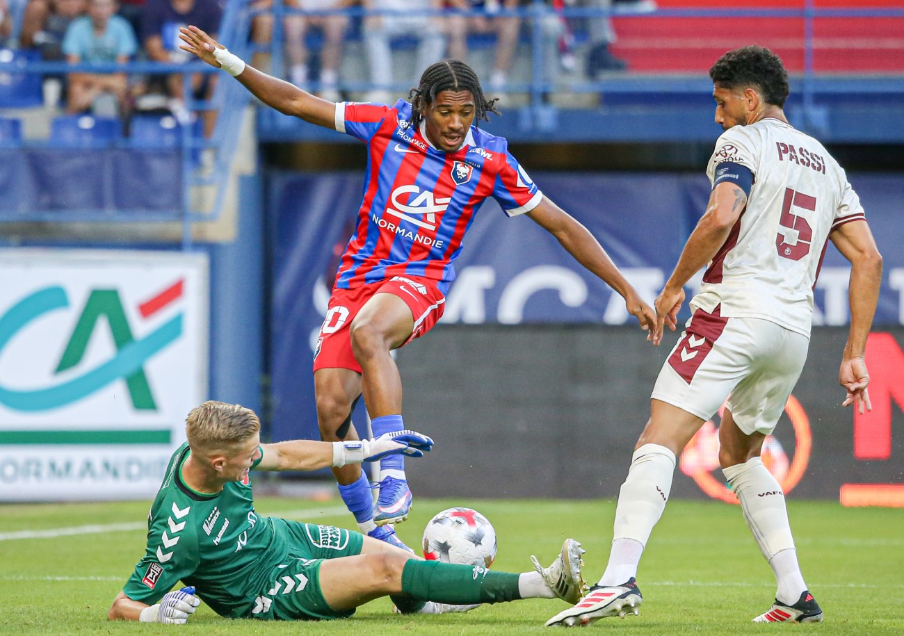 Keelyan Portut court toujours après son premier but en Ligue 3, mais le jeune attaquant caennais assure ne pas en faire une obsession. ©Damien Deslandes